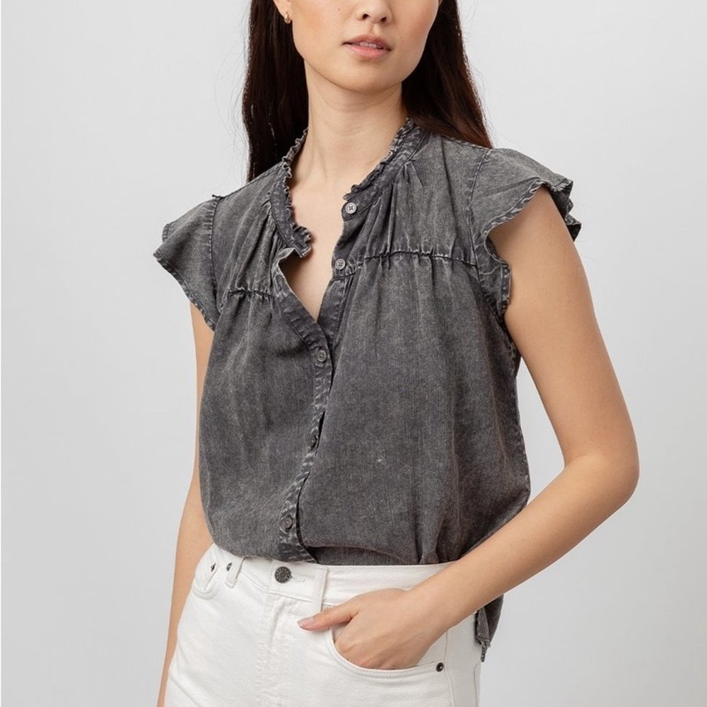 Rails “Ruthie” Ruffle Sleeve Tencel Denim Blouse – Black Acid Wash – Size M